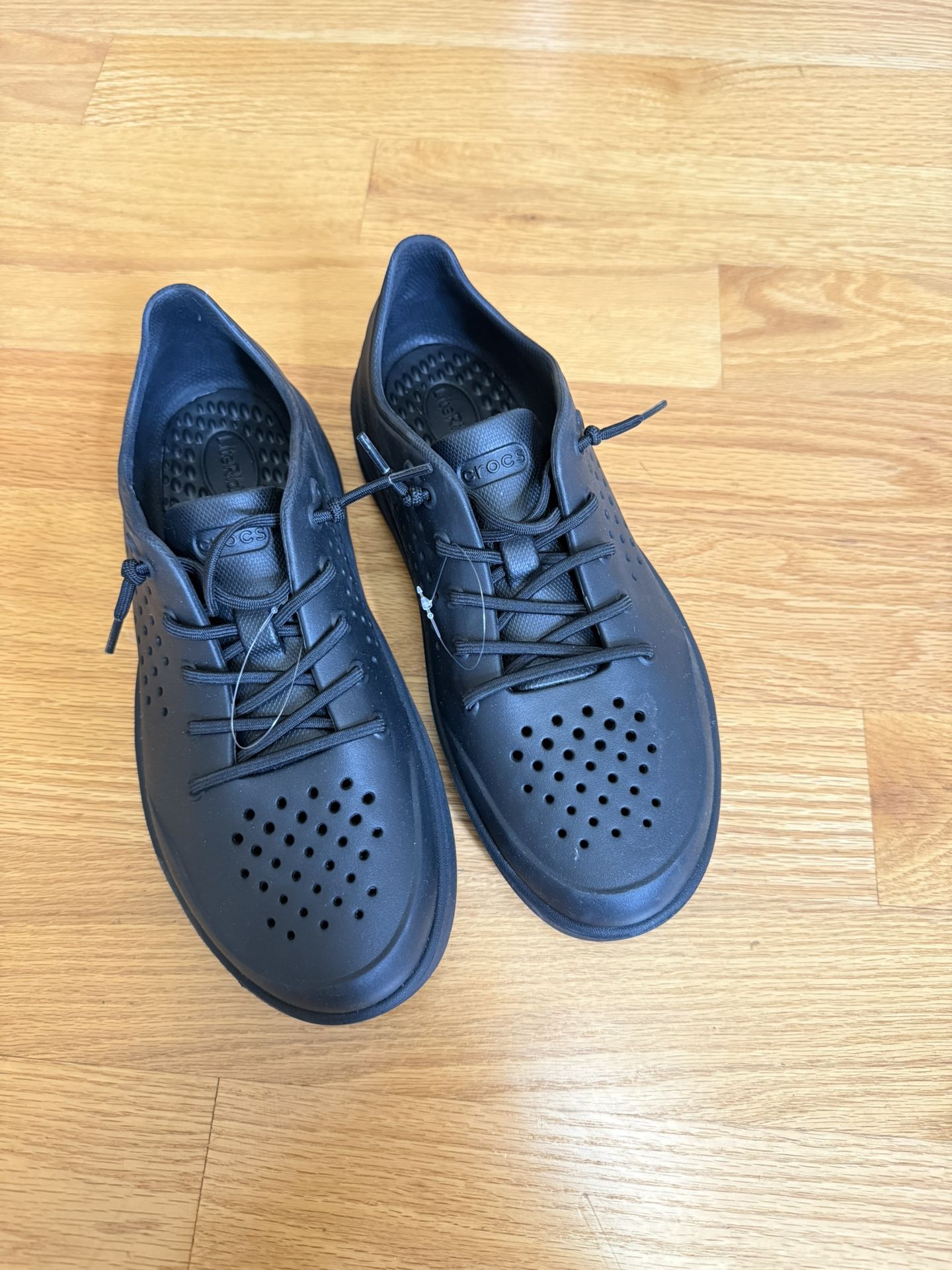 New Men’s Crocs Shoes