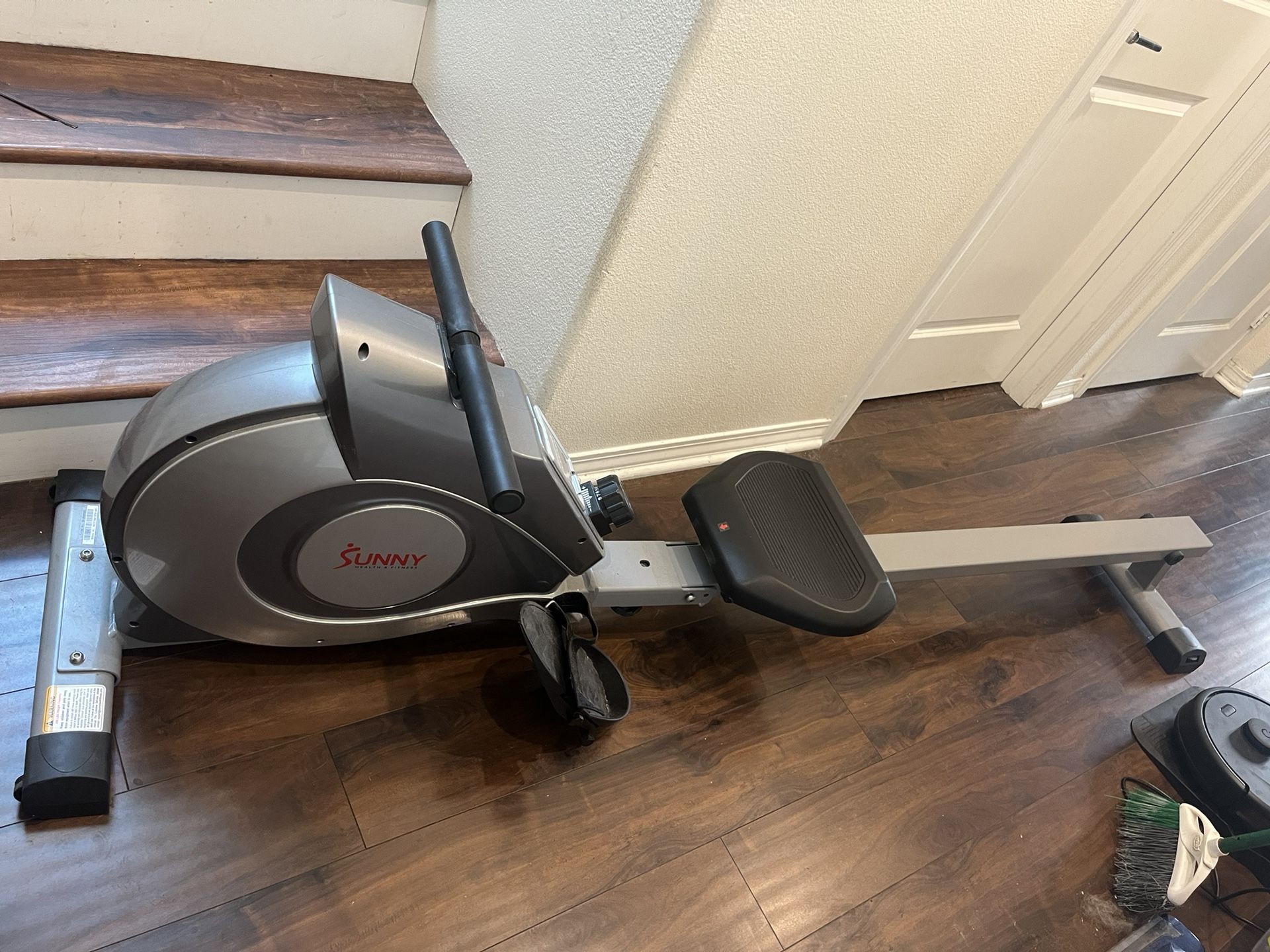 Rowing Machine 
