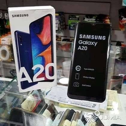 Samsung Galaxy A20 32gb Unlocked.. 