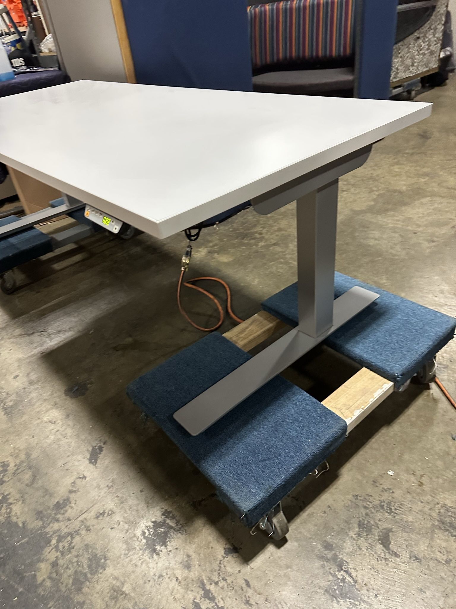 72” Knoll Standing Desk! Electric Height Adjustable Table! We Also Monitor Arms And Chairs! for