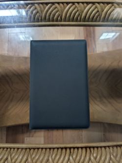 Samsung Galaxy Tab S5e 128GB + Official Samsung Keyboard Cover + Charger – Excellent Condition