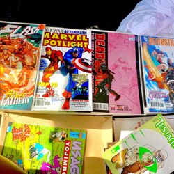 Comics Book Marvel And DC Mystery Lot