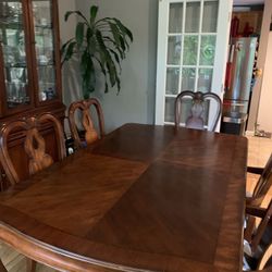 Dining Set