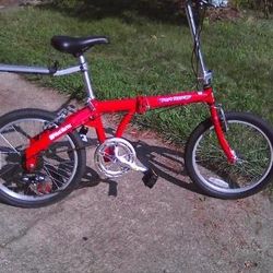 Beautiful West Marine Port Runner Folding Bike 