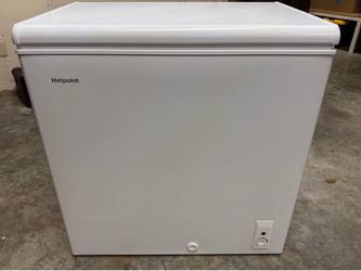 Hotpoint 6.9 cu ft freezer