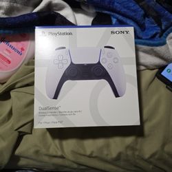 Brand New Still In Box PS5 Controller 