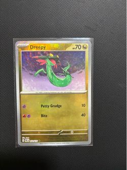 Pokemon dreepy poke ball