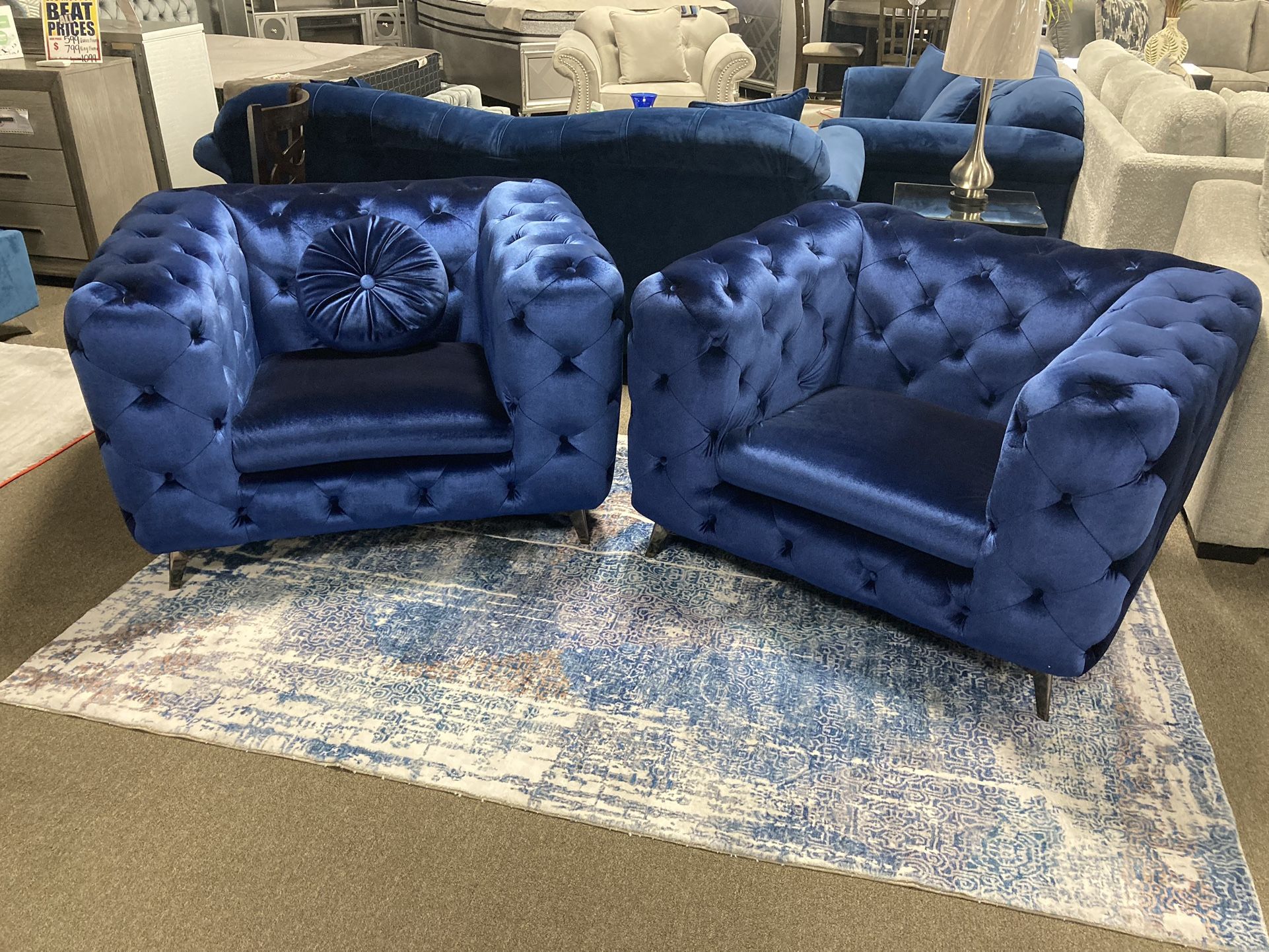 Accent Chairs! $599! Each! 🚨🛋️🩷 Easy Financing!