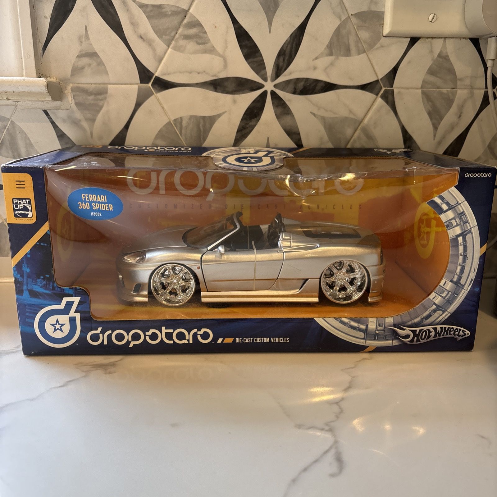 Droptoro Ferrari 360 Spider Hot Wheel