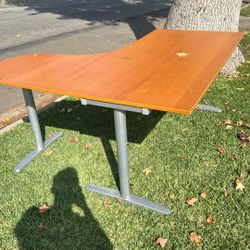 Free Desk