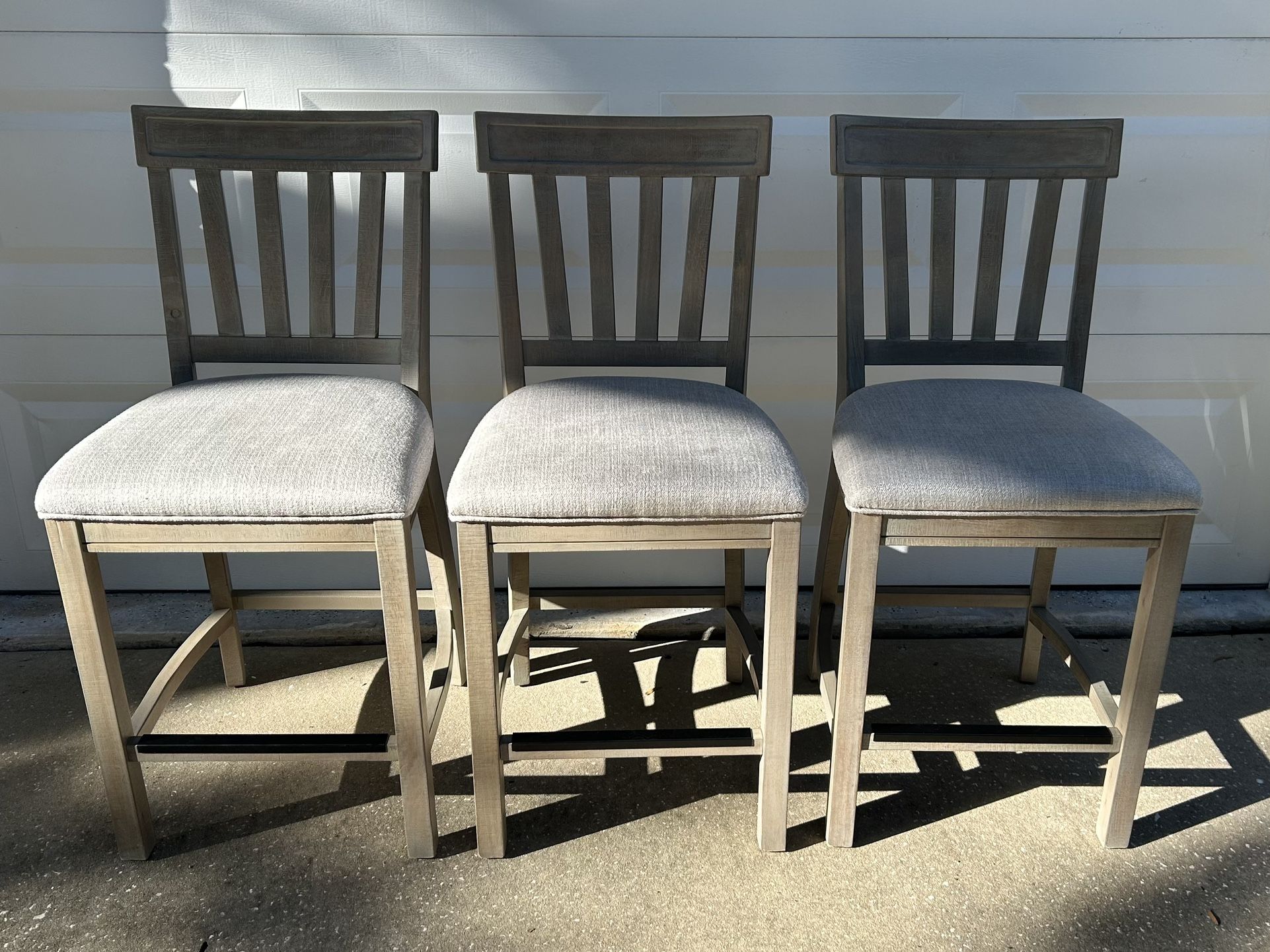 Blue Ridge Counter Height Stools (3)
