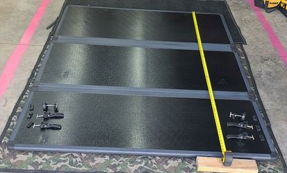 Hard Tri-Fold Tonneau Cover 66-1/2" x 81"