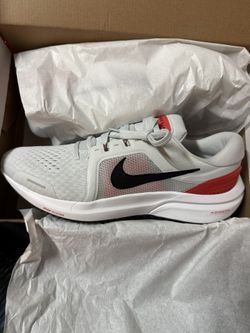 Nike Air Zoom Vomero 16
