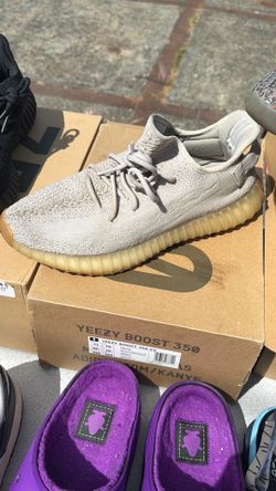 Yeezy 350v2 Sesame size 11