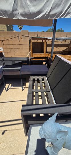 PATIO SET