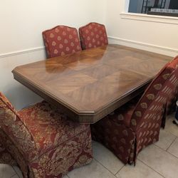 Kitchen Table With Chairs
