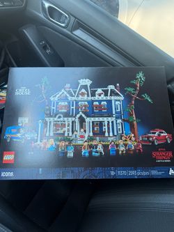 Lego creel house