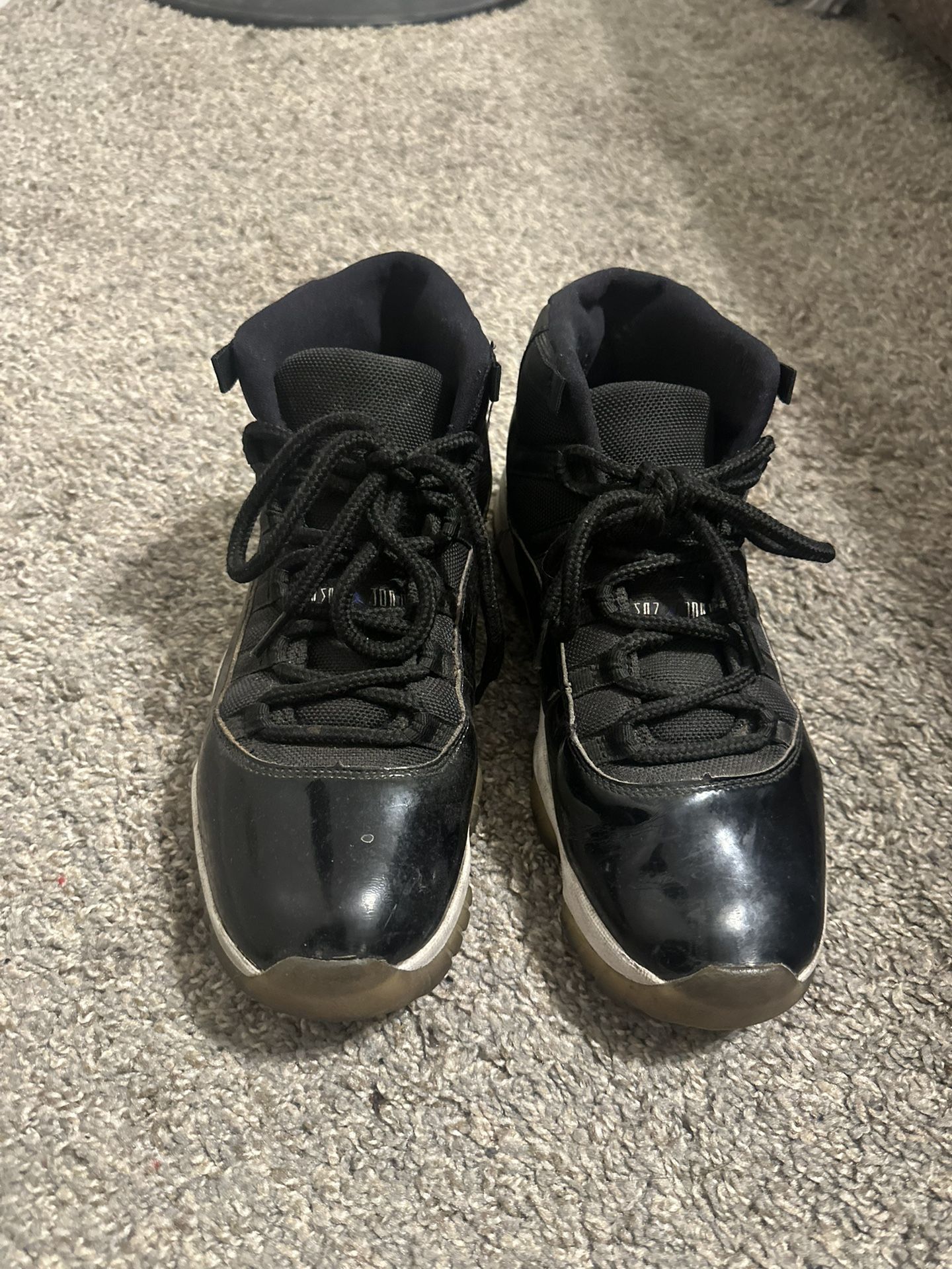 Air Jordan 11 Retro Space Jam size 9.5