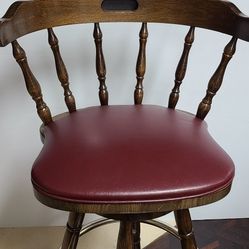 Wooden Swivel Bar Stool (About 4  Left) 