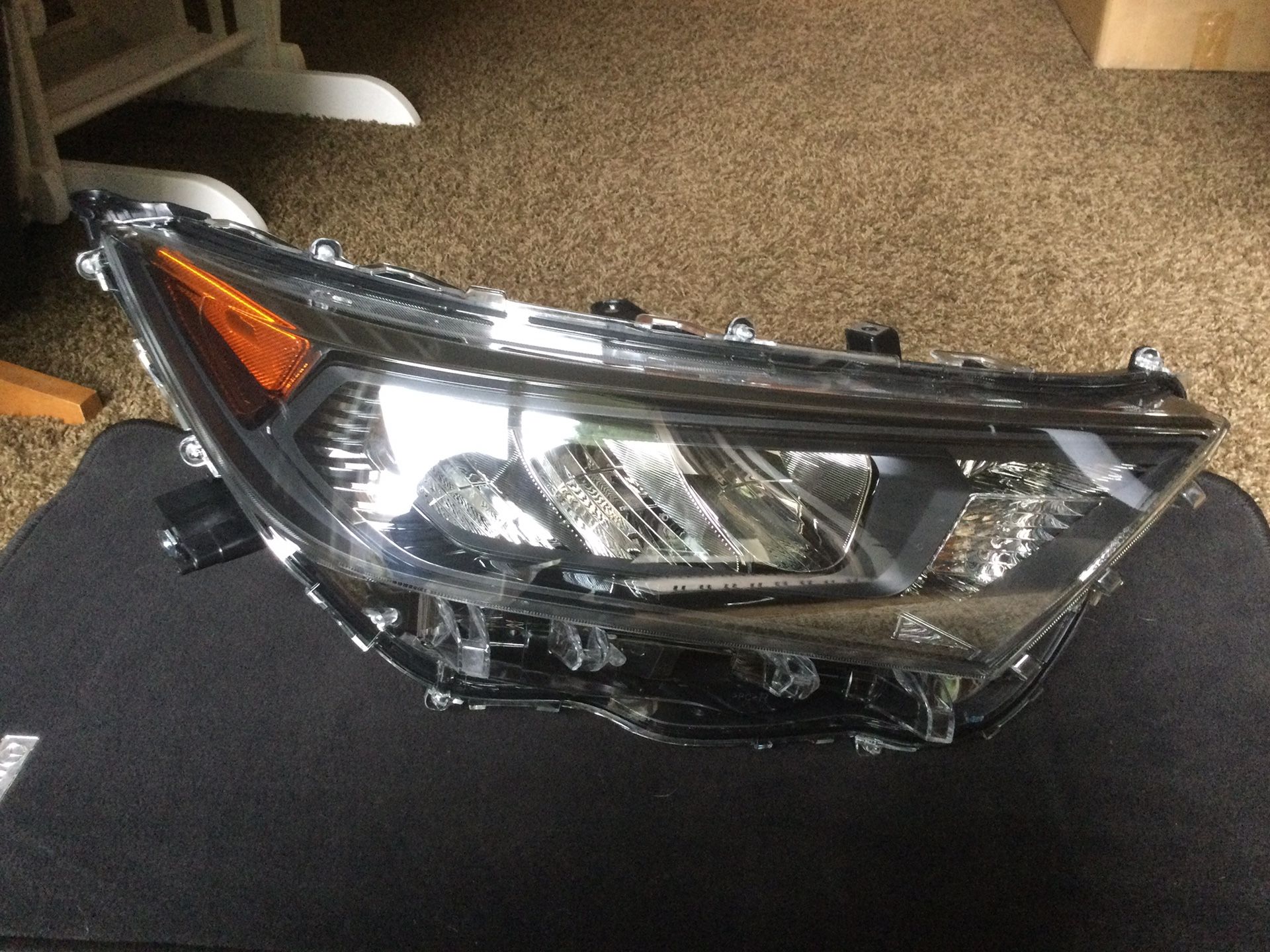  NEW Toyota RAV4 TYC Headlight Passenger Side