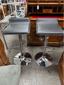 Set of 2 Bar Stools, Counter Height Swivel Chairs, Adjustable Height