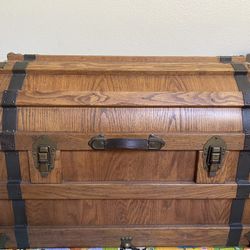 Vintage Treasure Chest