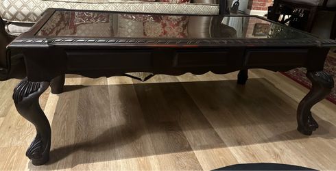 Wooden coffee table with glass top and carved legs with 4 drawers storage 47”x23”