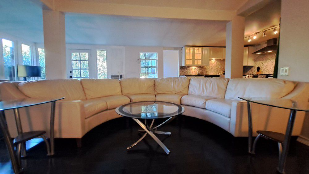 Gorgeous Full Living Room Set 😍 