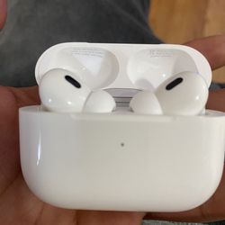 Apple Airpod Pros 2nd Gen With MagSafe Case