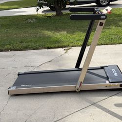 Treadmill - Compact