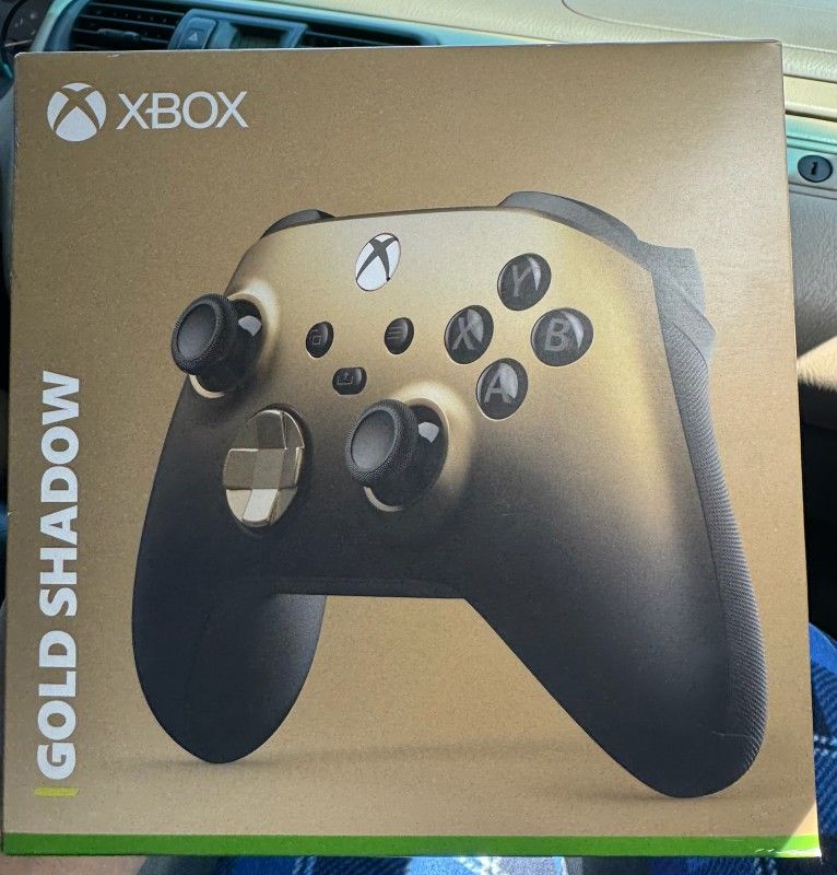 Xbox Gold Shadow Remote for Sale in Rialto, CA OfferUp