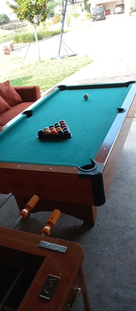 Pool Table With Accs