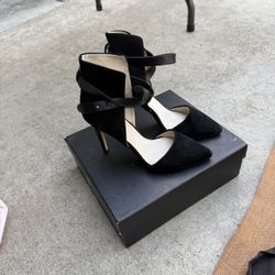 Joe’s Black Heels Size 7