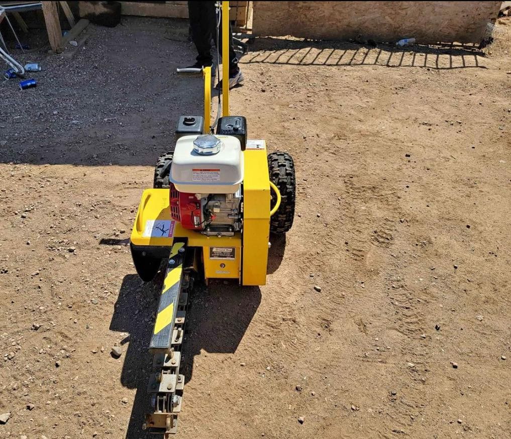Ground Hog t4 trencher