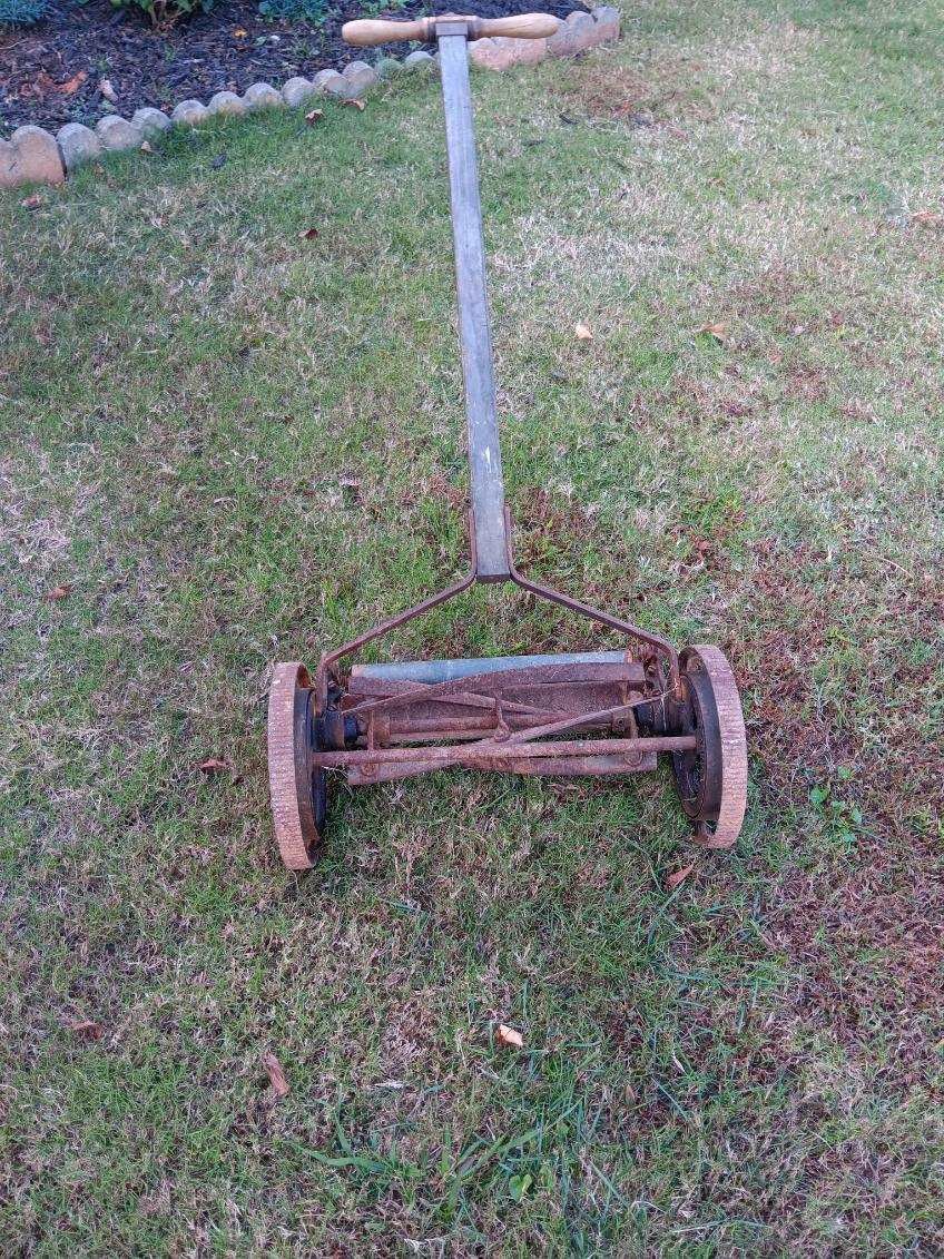Antique reel mower Old time push mower