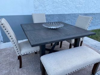 Ser de Comedor 3 sillas una banca / Perfectas Condiciones