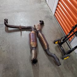 2002 Ford F-150 Lightning Cats