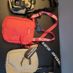 SUPREME / BAPE CROSSBAG