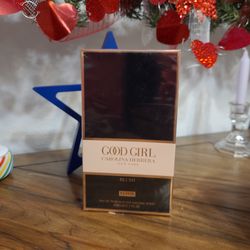 Good Girl Carolina Herrera Blush Elixir