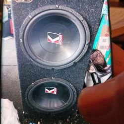 KICKER 12S WITH BOX