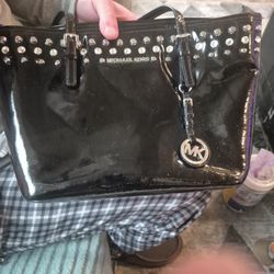 Mk.           MICHAEL KORS