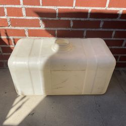 Car Detailing 45 Gallon water tank