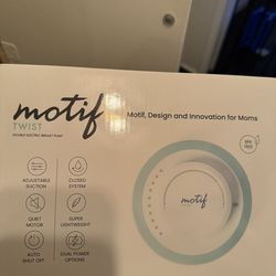 Motif breast pump