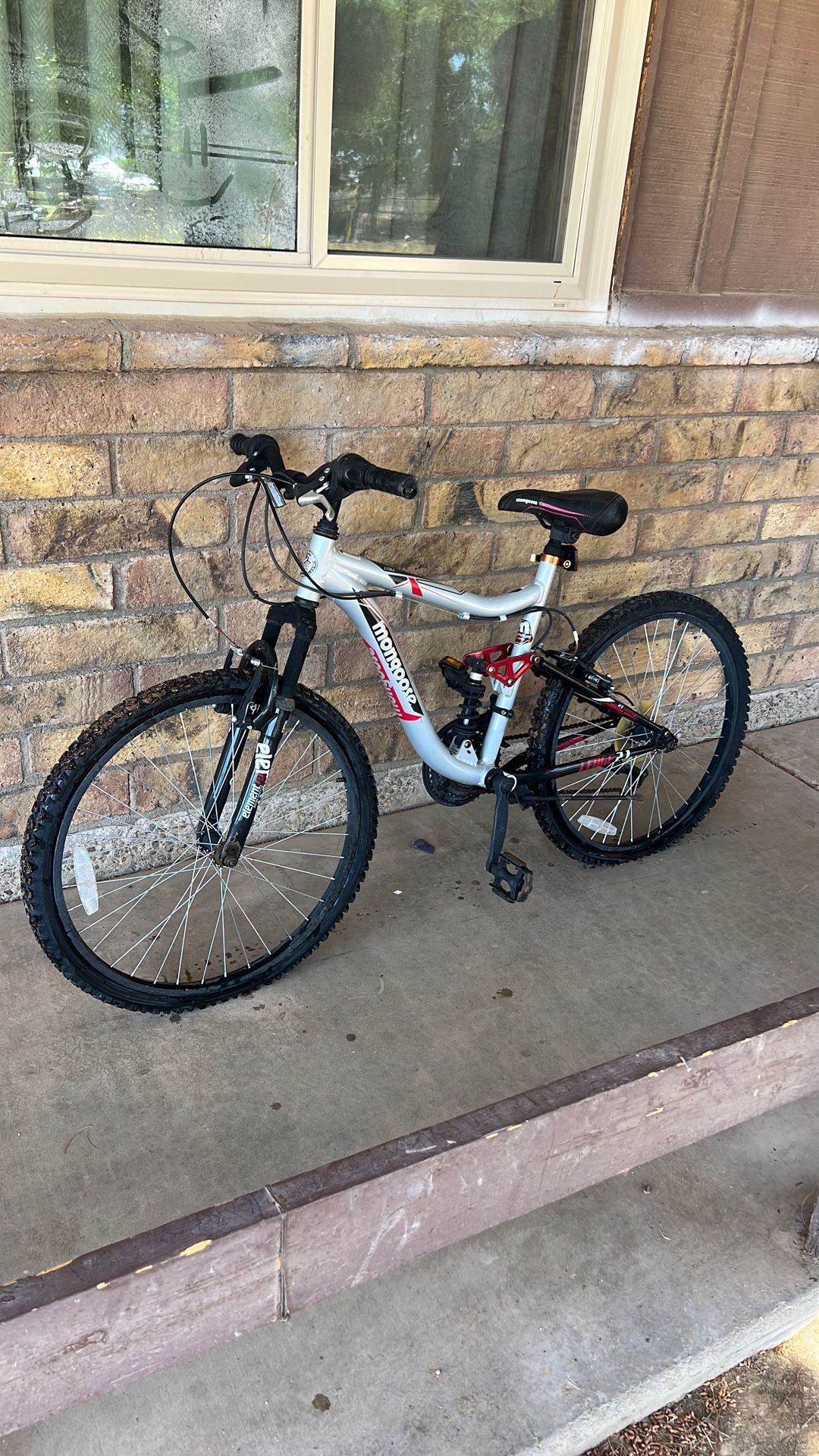 Mountain Bike 24 Inch