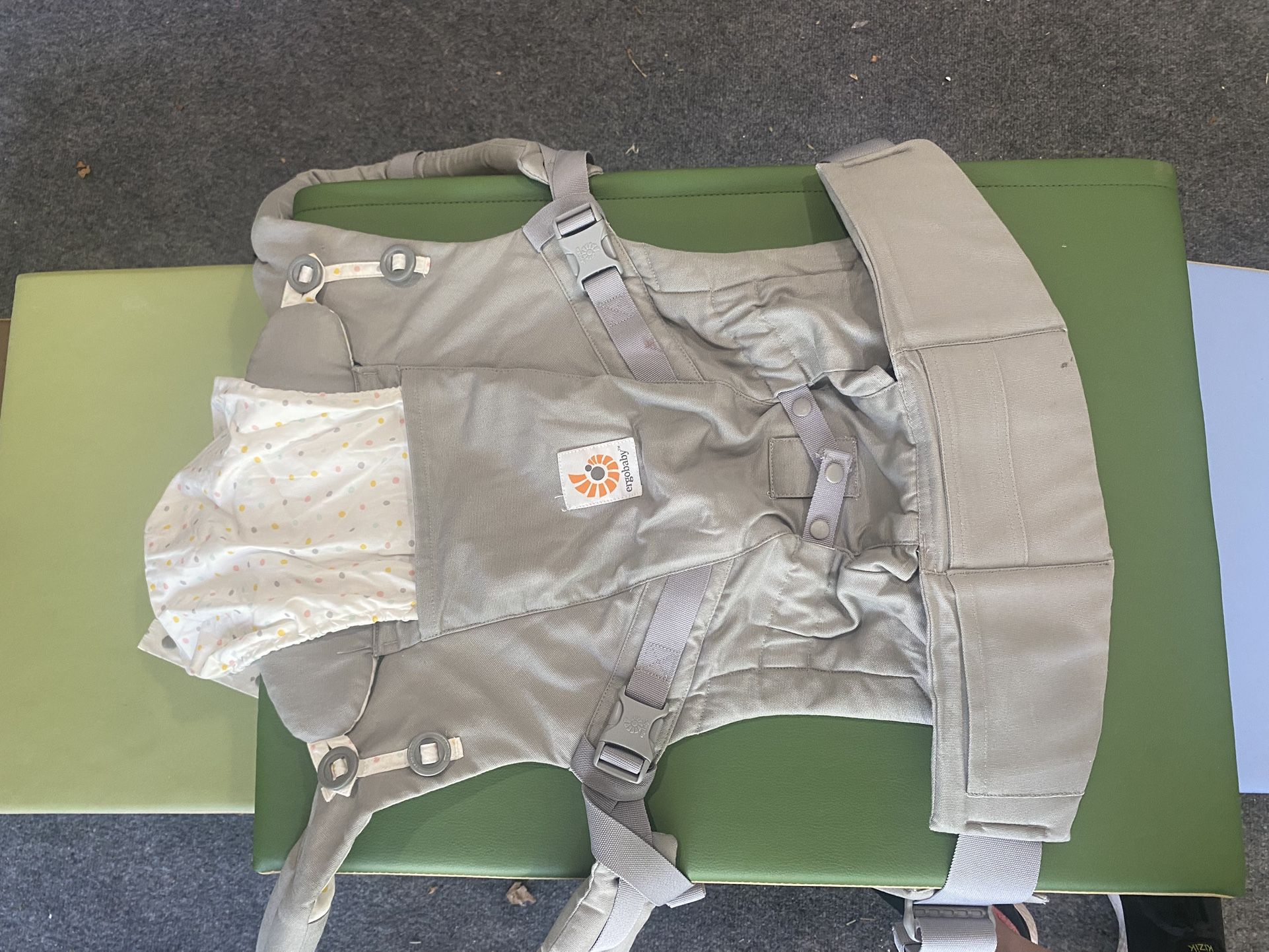 Ergo Baby Carrier
