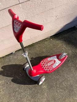 Radio Flyer Kids' Kick Scooter Adjustable Handlebar