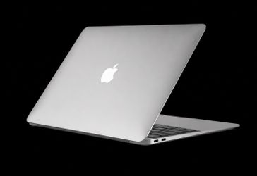 MacBook Air 13” (Mid 2012) | 256GB SSD | New Battery | Excellent Condition