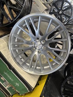 DUO SILVER MACHINE. 22x9,5.    6x139