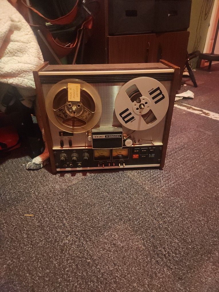 TEAC A-2300SX 2T 60Hz Reel To Reel Stereo Tape Deck Player