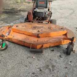 72 Scag $900  Cash Pick Up 